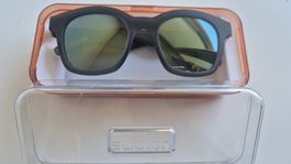 Sonnenbrille Swatch Matt Schwarz mit Etui, neu