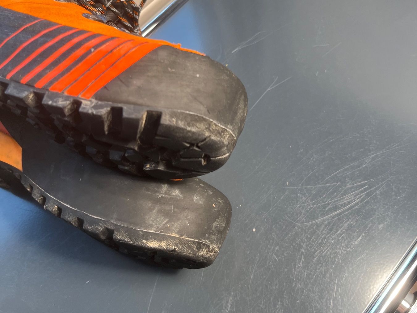 Scarpa Scarpe da uomo: Scarpa Ribelle HD Gr. 44 - neuwertig – Usato da Udligenswil venduto da sea_226c 4