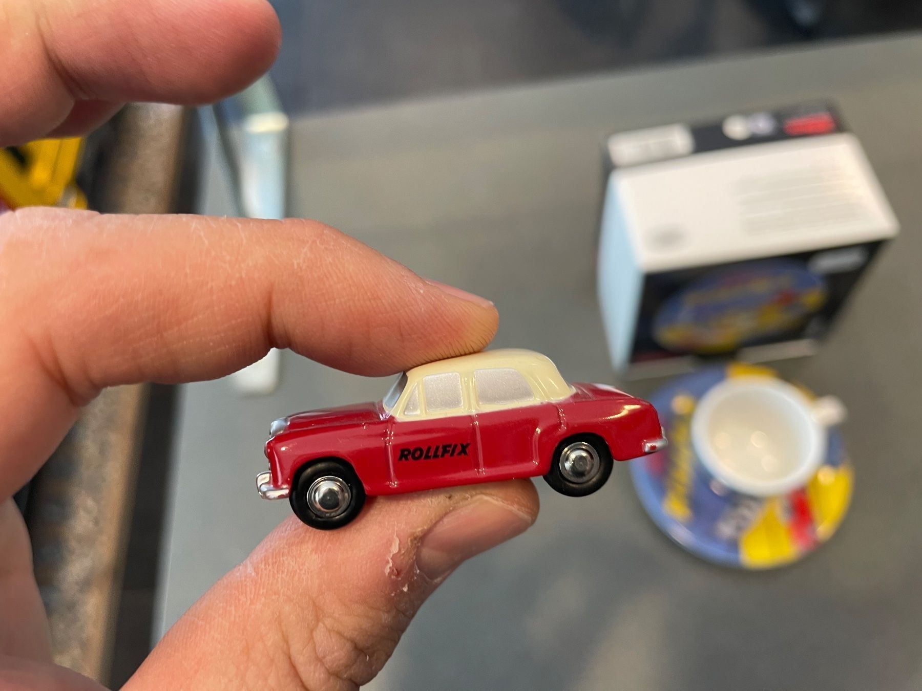 Schuco Modellini d'auto: Schuco Piccolo limited Espressotasse – Difettoso da Chiasso venduto da Carrara-Modellismo 3