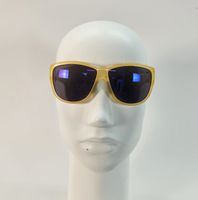 Red-Bull Racing Sonnenbrille "Neu"