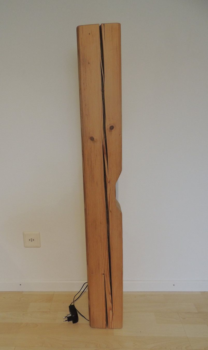 Lampade: Altholz Balken Stehlampe – Usato da Rickenbach b. Wil venduto da heinz5 9