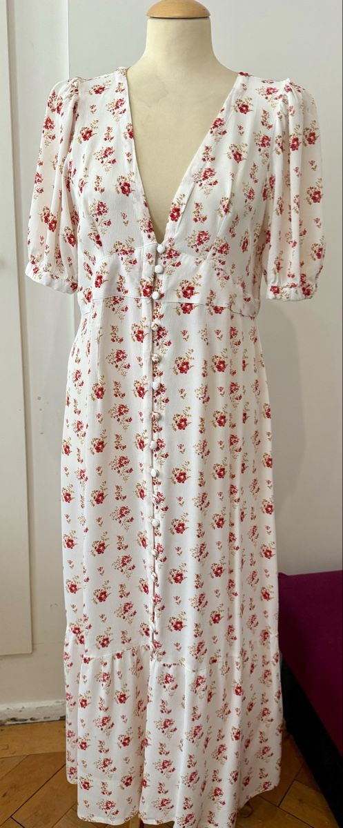 Asos Kleider: Robe fleurie blanche ASOS – Neu (gemäss Beschreibung) aus Le Locle von tchanatakoua