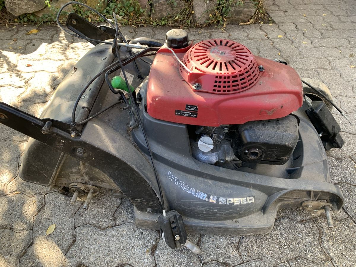 Honda Tondeuses à gazon: Honda Rasenmäher Hrx 476 – Défectueux à Liestal par num_xp75