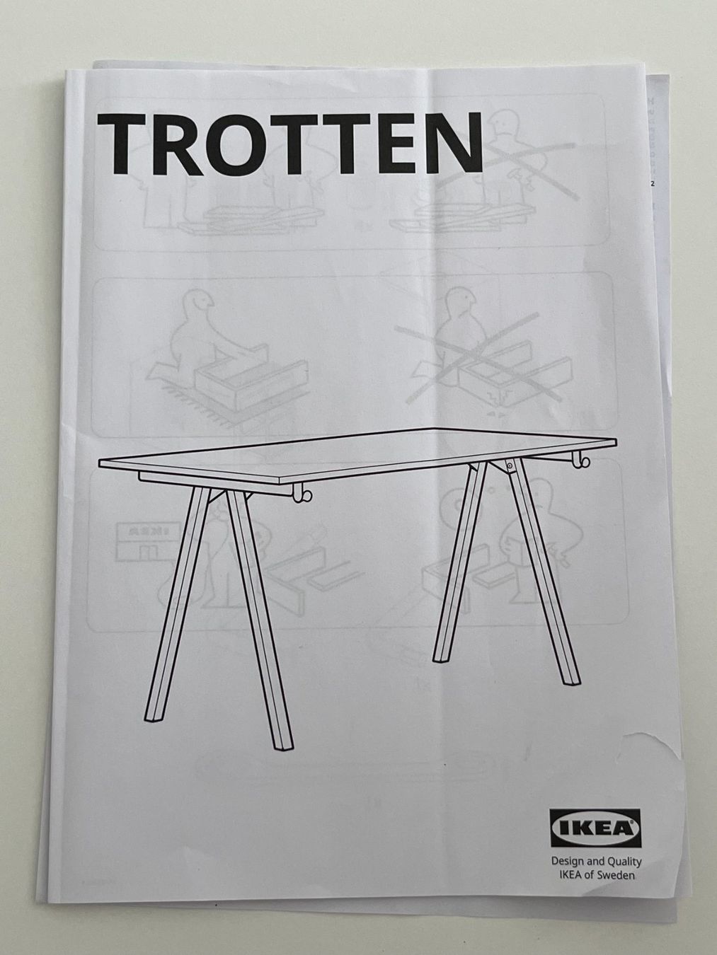 Ikea Tavoli: IKEA TROTTEN Schreibtisch, Weiss – Usato da St. Gallen venduto da eti_k9yn 3