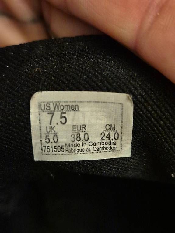 Scarpe da uomo: old scool Vans schwarz grösse 38 – Usato da Bremgarten AG venduto da Noii 1