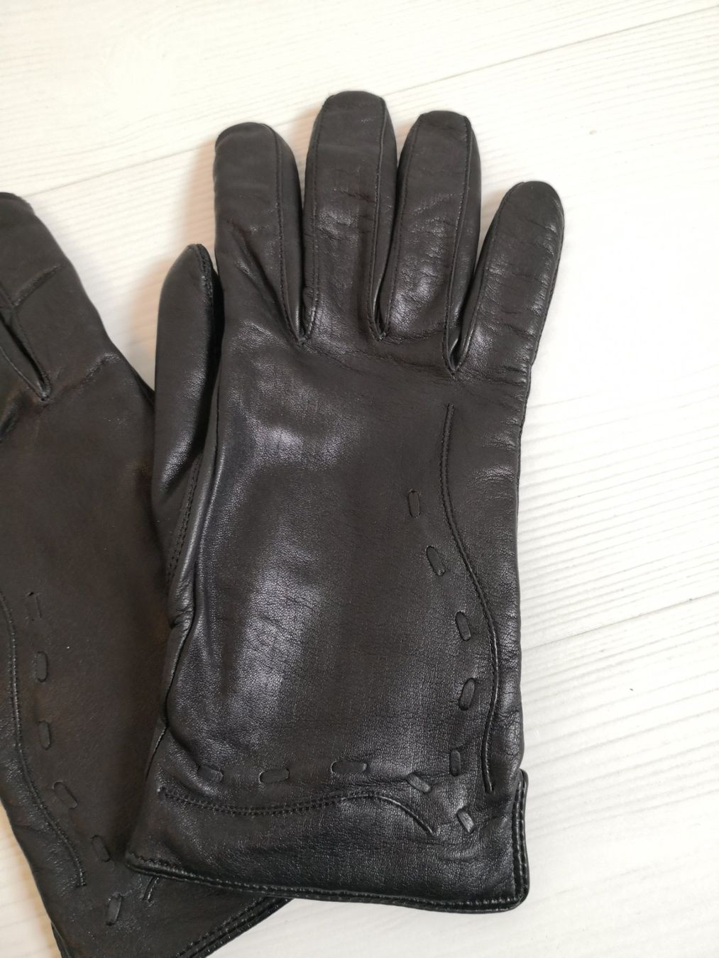 Guanti & manicotti: 🤩LEDER-HANDSCHUHE SCHWARZ MIT MUSTER & GEFUTTERT NEU – Nuovo (secondo la descrizione) da Olten venduto da Naja-Twins-Twins 2