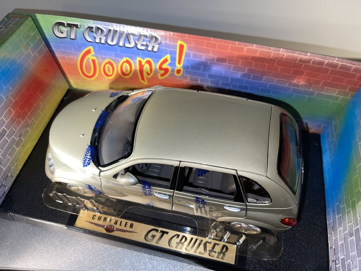 Chrysler Modellini d'auto: Chrysler PT Cruiser Modellauto 1/18 OVP Motor MAX – Nuovo (secondo la descrizione) da Siebnen venduto da speedy63 4