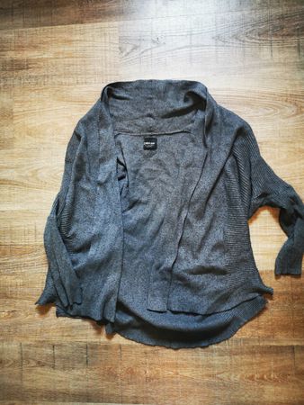 Zara Strickjacke, offen, grau, Gr. L – perfekt für Herbst!