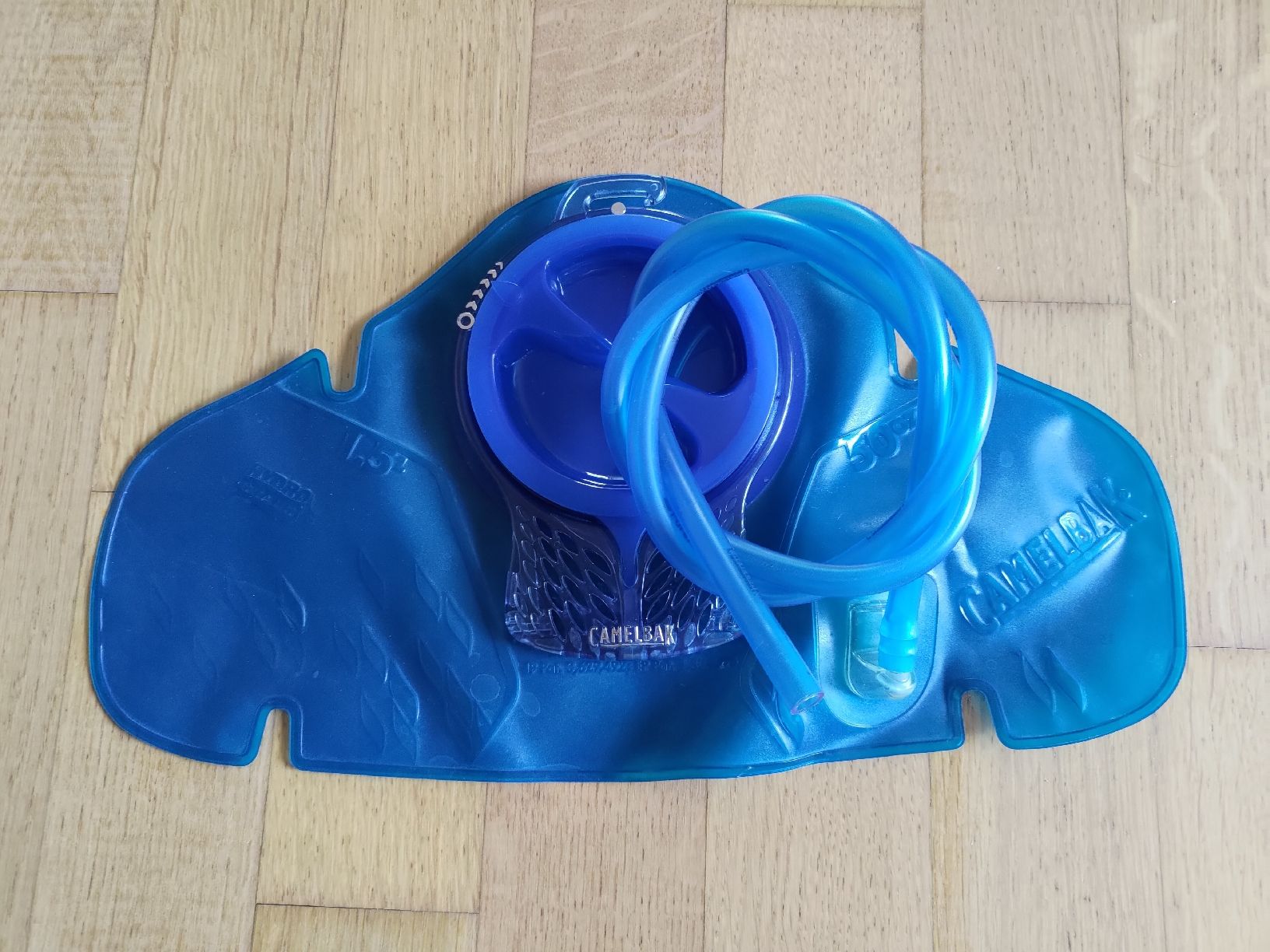 Camelbak Altro in Alpinismo & Escursioni: Camelbak Trinkblase – Usato da Wil / ZH venduto da Tomseymoor