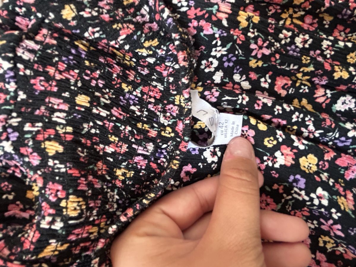 Vestiti: Robe à fleur, New Yorker – Usato da Daillens venduto da guisepa 2