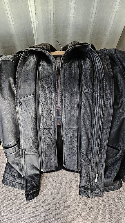 Giacche: Lederjacke – Usato da Rotkreuz venduto da Rolv.522 3
