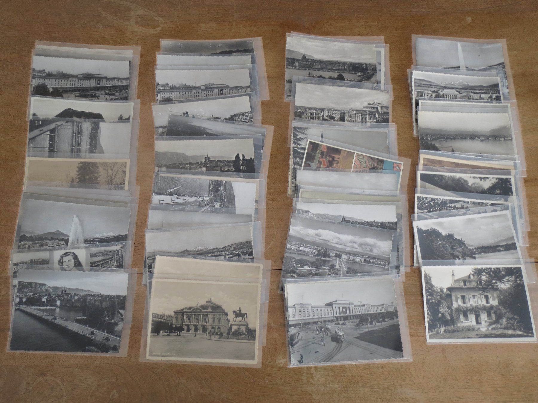 Cartoline postali: Genf - etwa 184 alte Ansichtskarten – Usato da Tagelswangen venduto da Miski 3