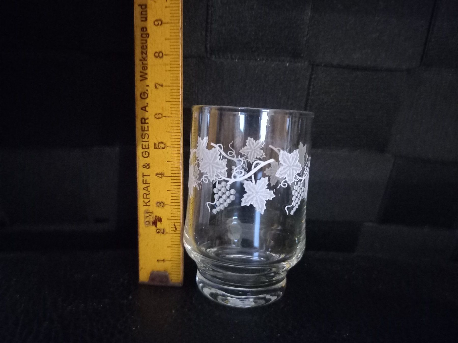 Verres: Schnapsgläser mit Trauben Motiven – D'occasion à Roggwil BE par Ruefi222 3
