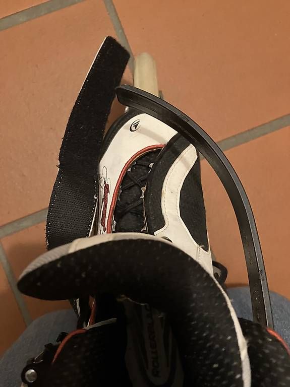 Pattini in linea & Pattini a rotelle: Inlineskates Damen Grösse 38.5 – Usato da Weinfelden venduto da Sakni 2