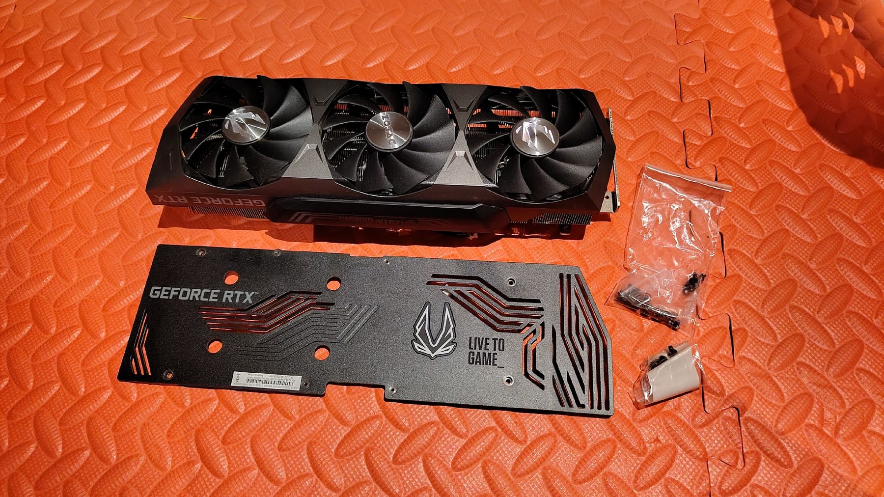 Zotac Schede grafiche: ZOTAC GeForce RTX 3070 Ti mit einem Wasserblock - Power – Usato da Hochfelden venduto da Fusion_Print 1