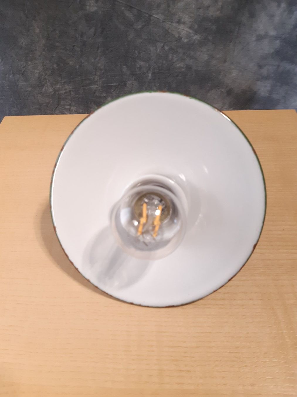 Lampade: Restaurierte Emaille Werkstattlampe – Usato da Winterthur venduto da lampenretter 2