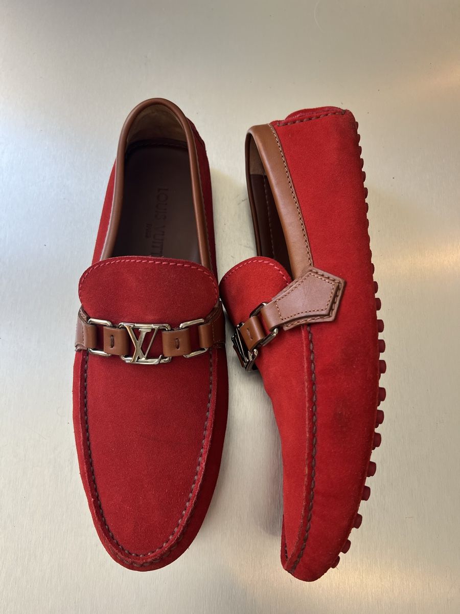 Louis Vuitton Scarpe da uomo: Louis Vuitton Loafers Hockenheim Red suede – Usato da Lausanne venduto da ann_8gv7 3