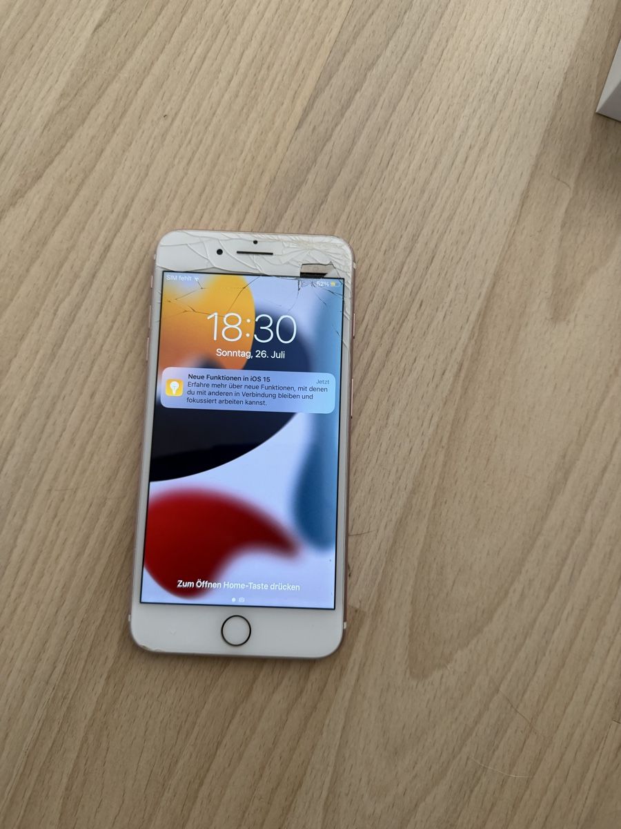 Apple Telefoni cellulari / Smartphones: iPhone 7 Plus Rosegold mit Schaden 256GB mit OVP – Usato da Fehraltorf venduto da flo0606 1