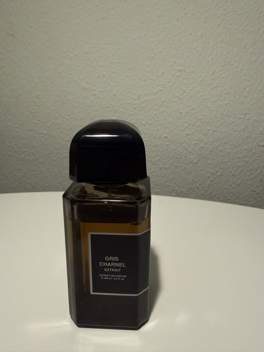 Parfums & Eau de Toilette: BDK Parfums Gris Charnel Extrait – D'occasion à Bern par Laufsport3000 1