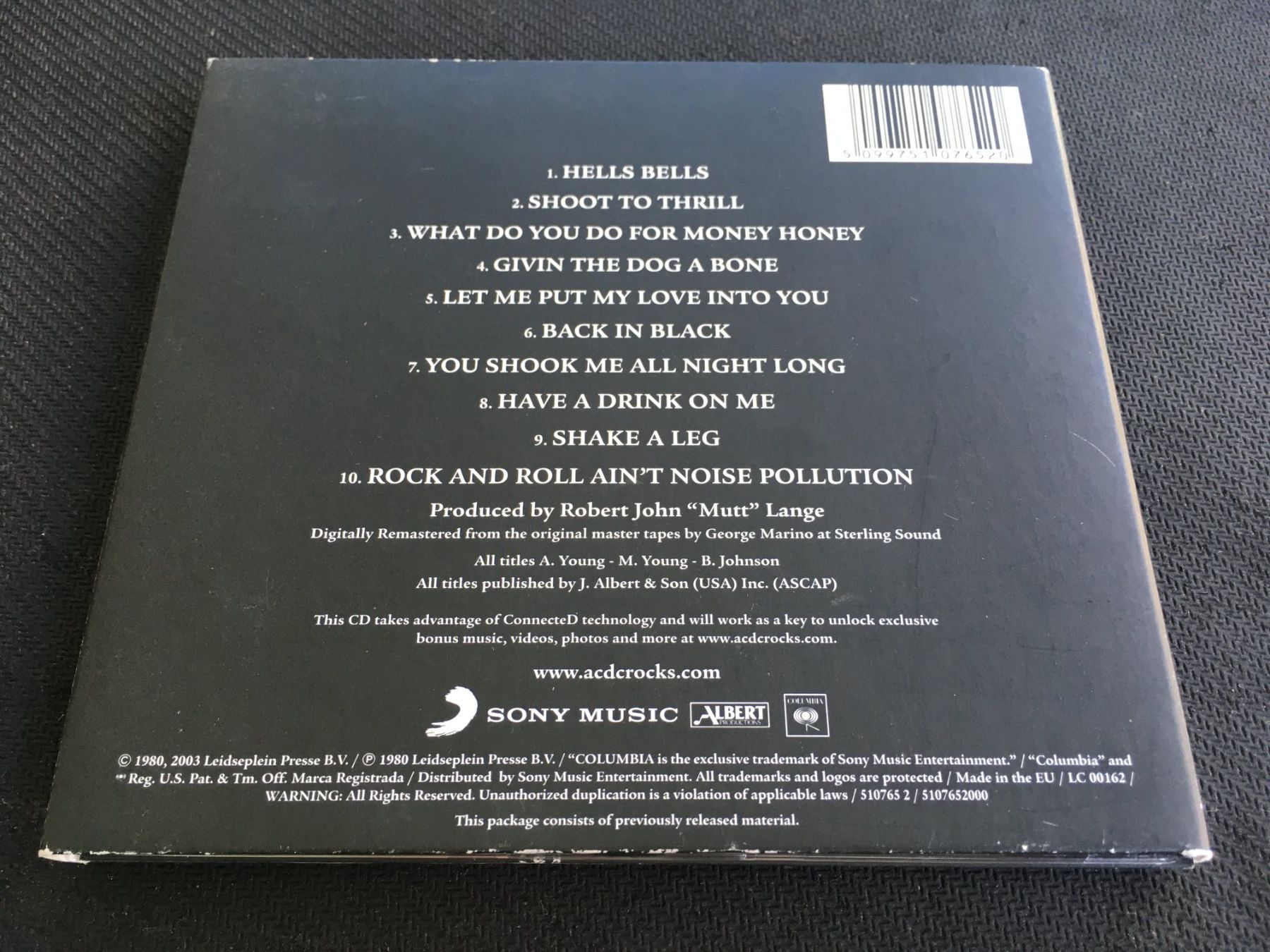 CD: AC/DC - Back in Black -CD- – Usato da St.Gallen venduto da MedienJoe 2