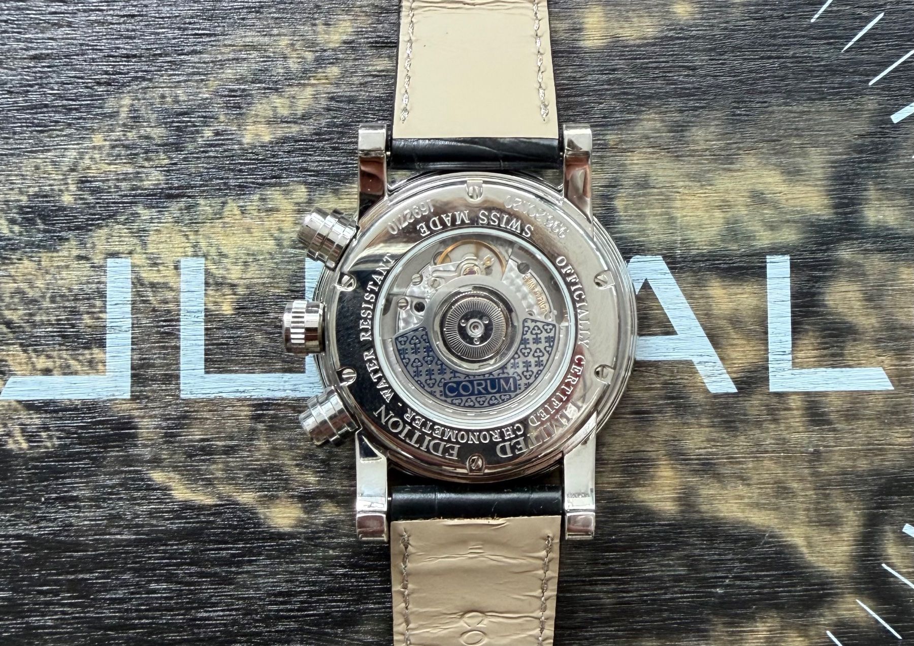 Corum Orologi: Corum Classical Chrono Flyback Grande Date – Usato da La Chaux-de-Fonds venduto da JUVAL_Horlogerie 1