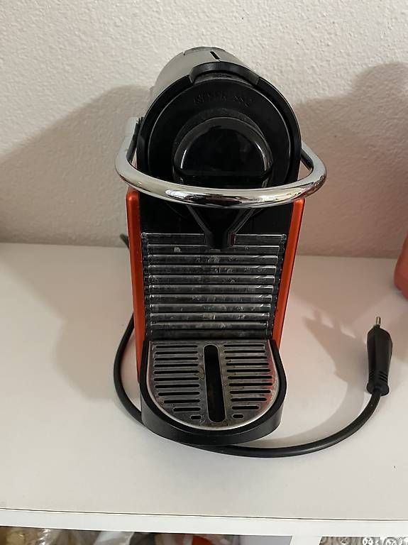 Macchine per caffè & Macchine per espresso: Macchinetta da caffè nespresso  – Usato da St. Gallen venduto da gio_s67h 1