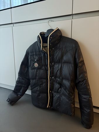 Moncler Daunenjacke