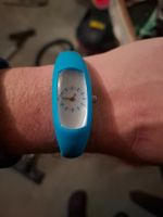 Turquoise kleine Uhr- Stylisch & Frisch für den Sommer!