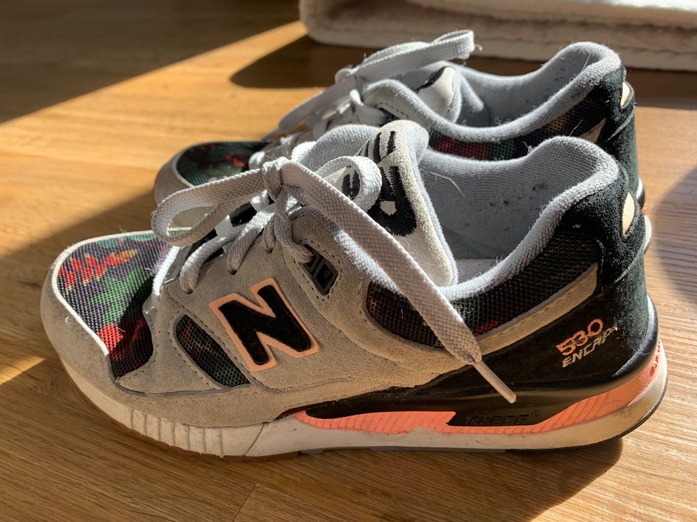 Turnschuhe, Sneakers New Balance, Grösse 36, farbig Kaufen auf Ricardo