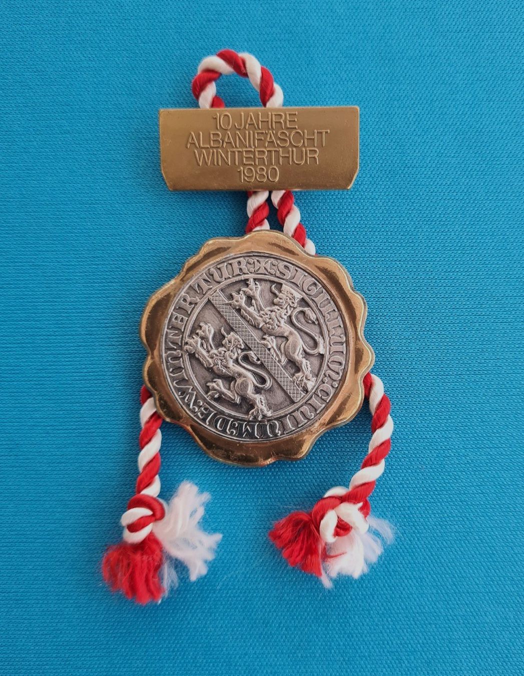 Plaquettes & Badges: Plakette Albani-Fest – Neuf (Voir description) à Saland par V-Tour