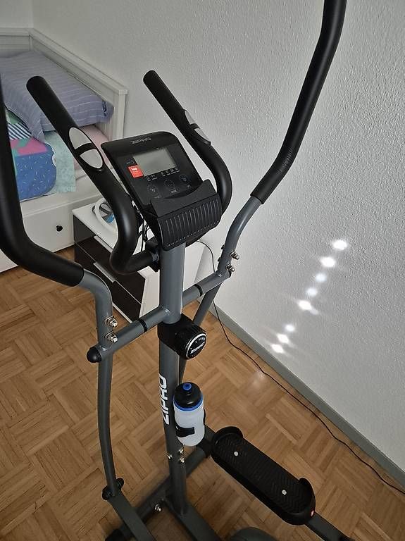 Vélos d'appartement: Crosstrainer – D'occasion à Kriens par Luso2809