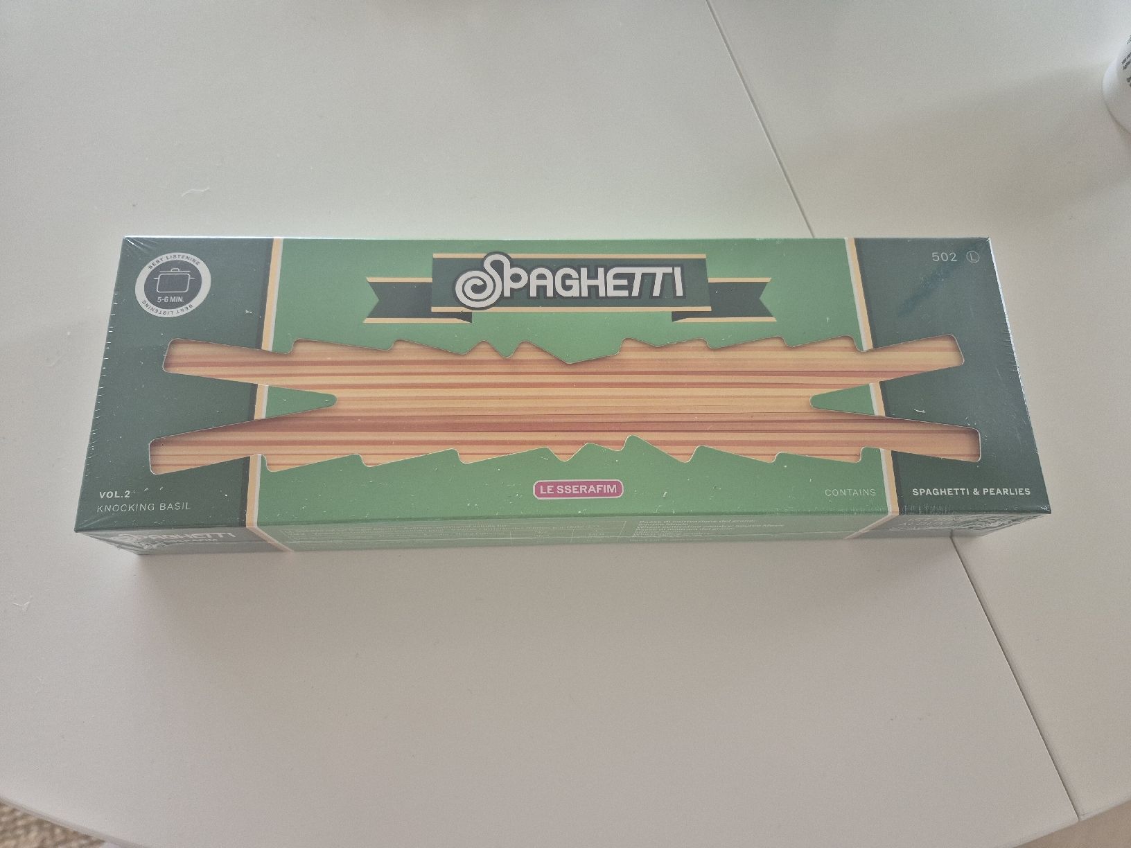 CD: Le Sserafim - Spaghetti (SEALED!) – Nuovo e nell'imballaggio originale da Beinwil am See venduto da noeliaz14