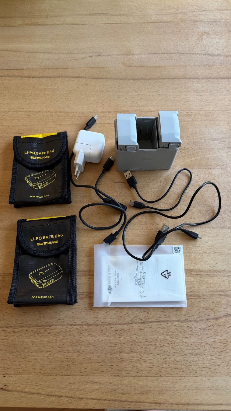 DJI RC Modellbau: DJI mini 4 pro fly more combo – Gebraucht aus La Rippe von fluisier 3