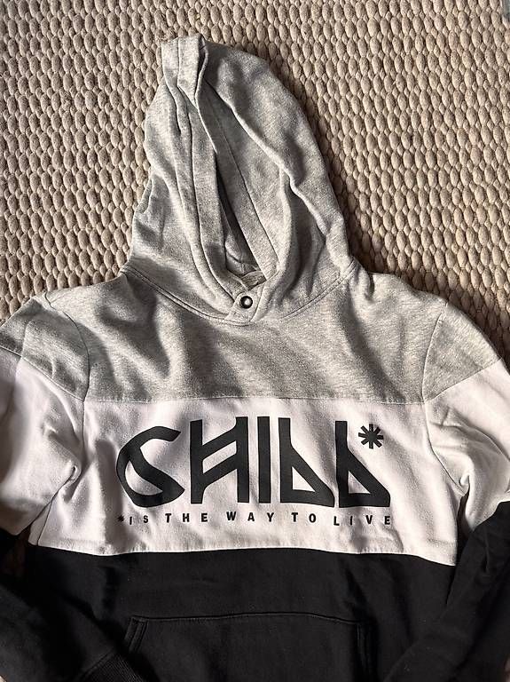 H&M Pulls & Sweat-shirts: Pullover – D'occasion à Ebmatingen par F.Bullet 2