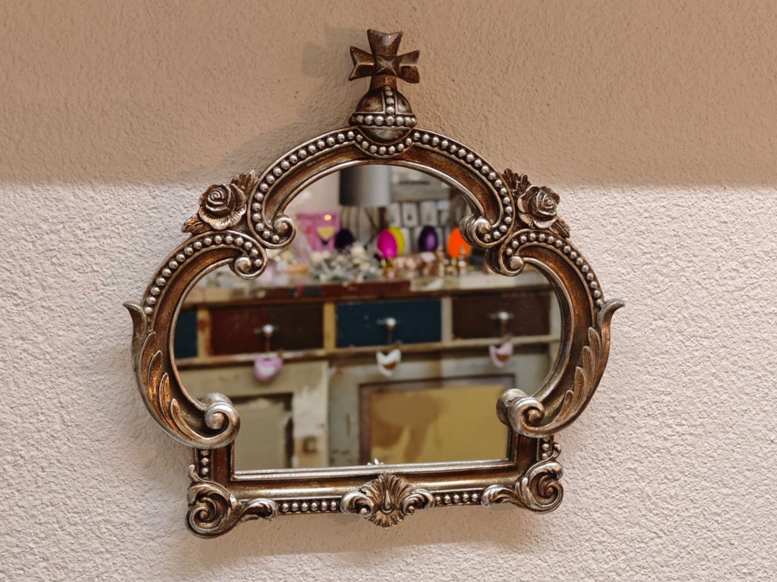 Specchi: Spiegel Krone Barock Optik in Silber – Nuovo e nell'imballaggio originale da Schaffhausen venduto da AtelierPudesco