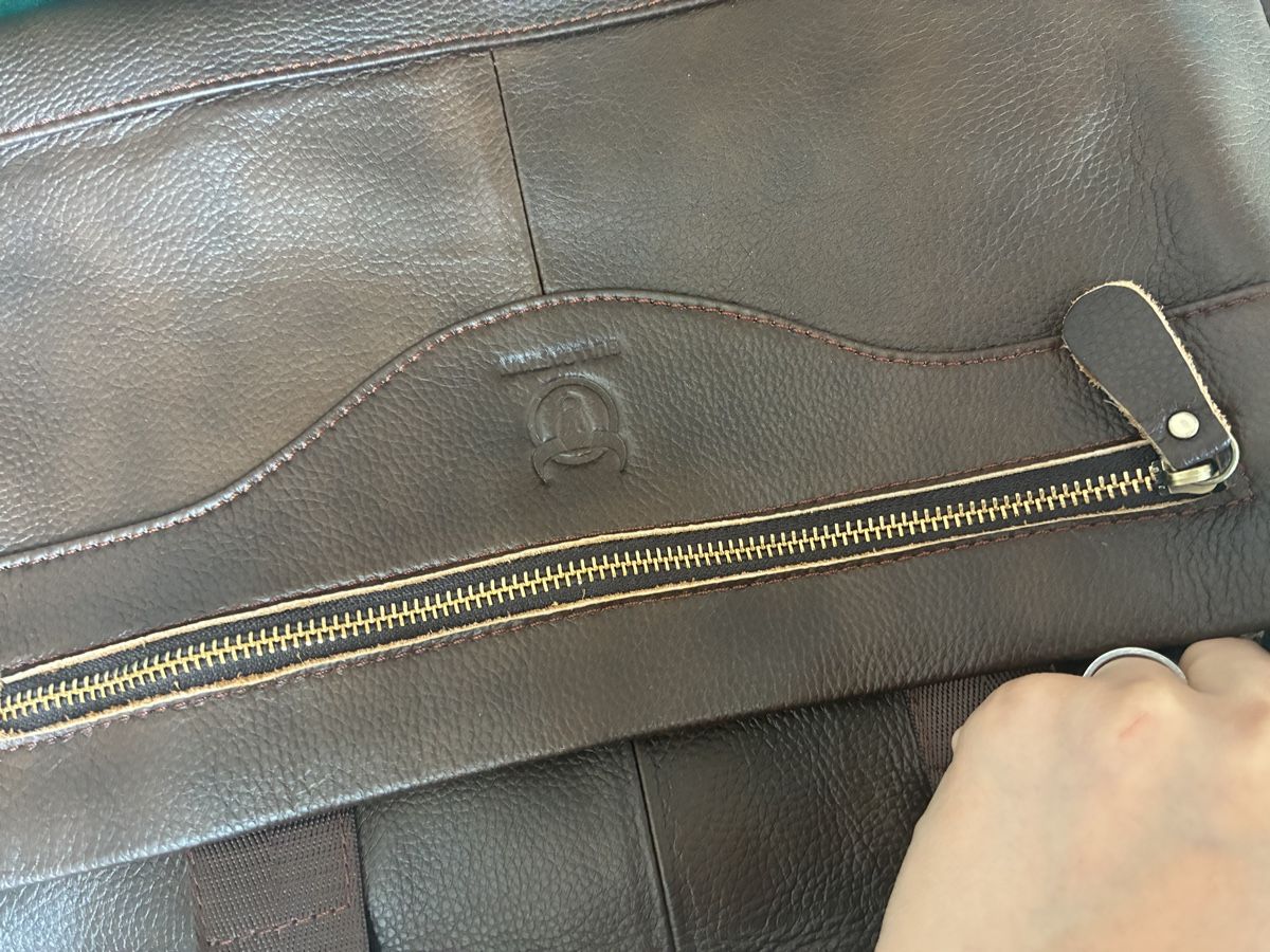 Taschen: Bull Captain Laptoptasche aus echtem Leder  – Gebraucht aus St. Gallen von jan_9rdj 4