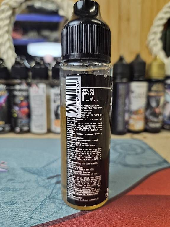 Autres tabacs: Smoke wars dark cook – D'occasion à Villeneuve VD par Max1844 1