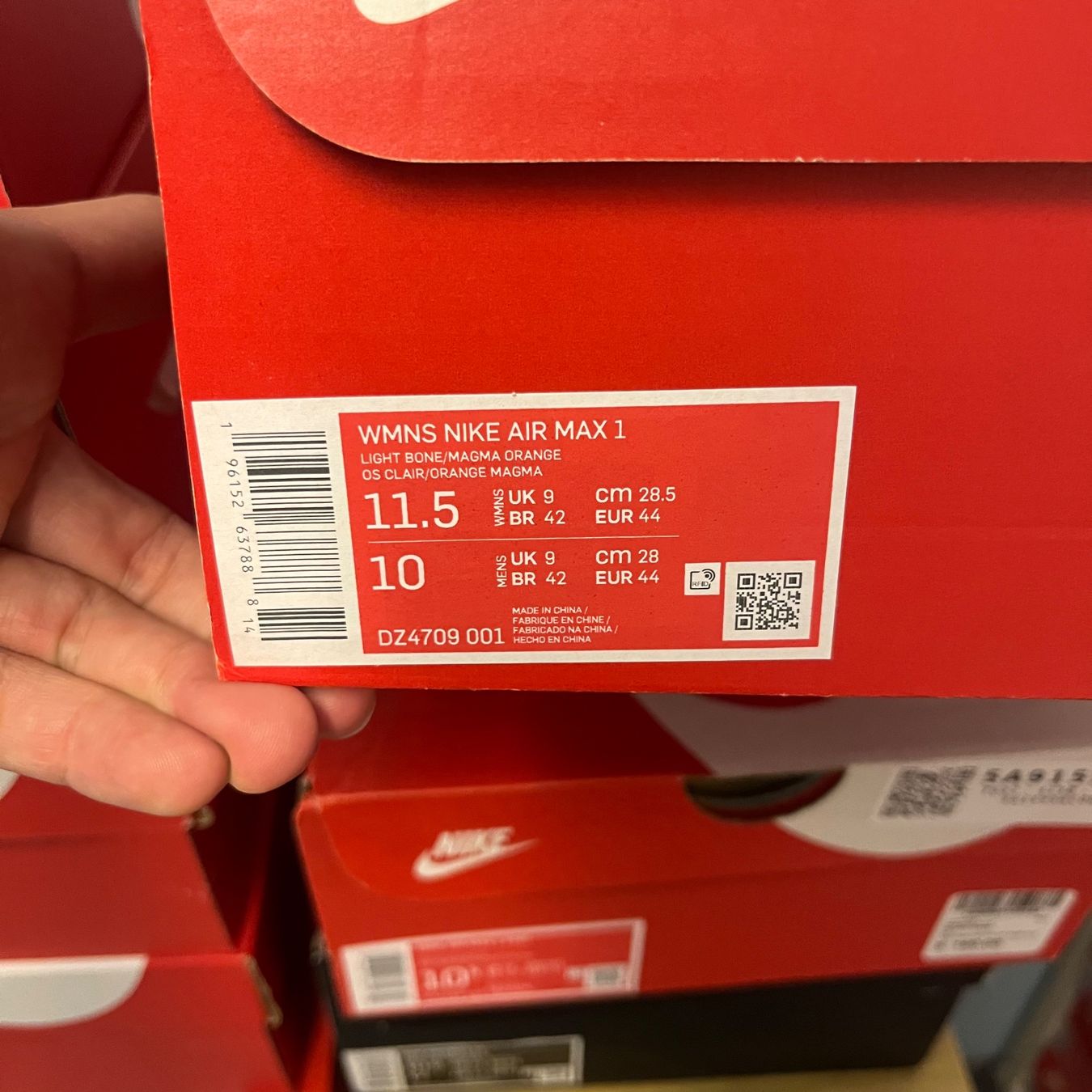Nike Scarpe da uomo: Nike Air Max 1 Magma – Nuovo (secondo la descrizione) da Winterthur venduto da LaBodega 1