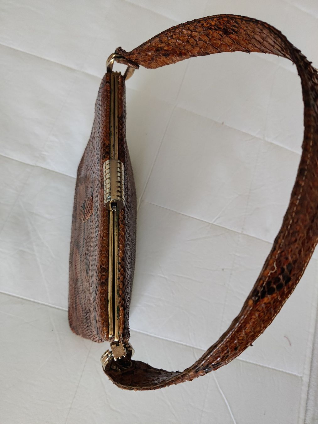Sacs femmes: Vintage Snake 👜 handbag – Neuf (Voir description) à Neirivue par naz_z28w 3
