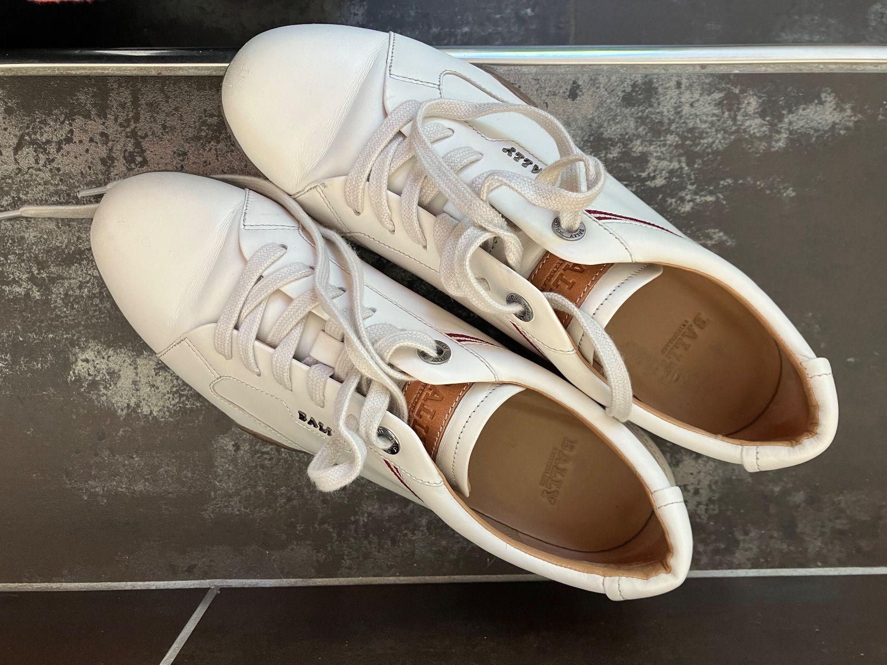 Bally Chaussures femmes: Bally Schuhe 39,5 – D'occasion à Huttwil par Badi369