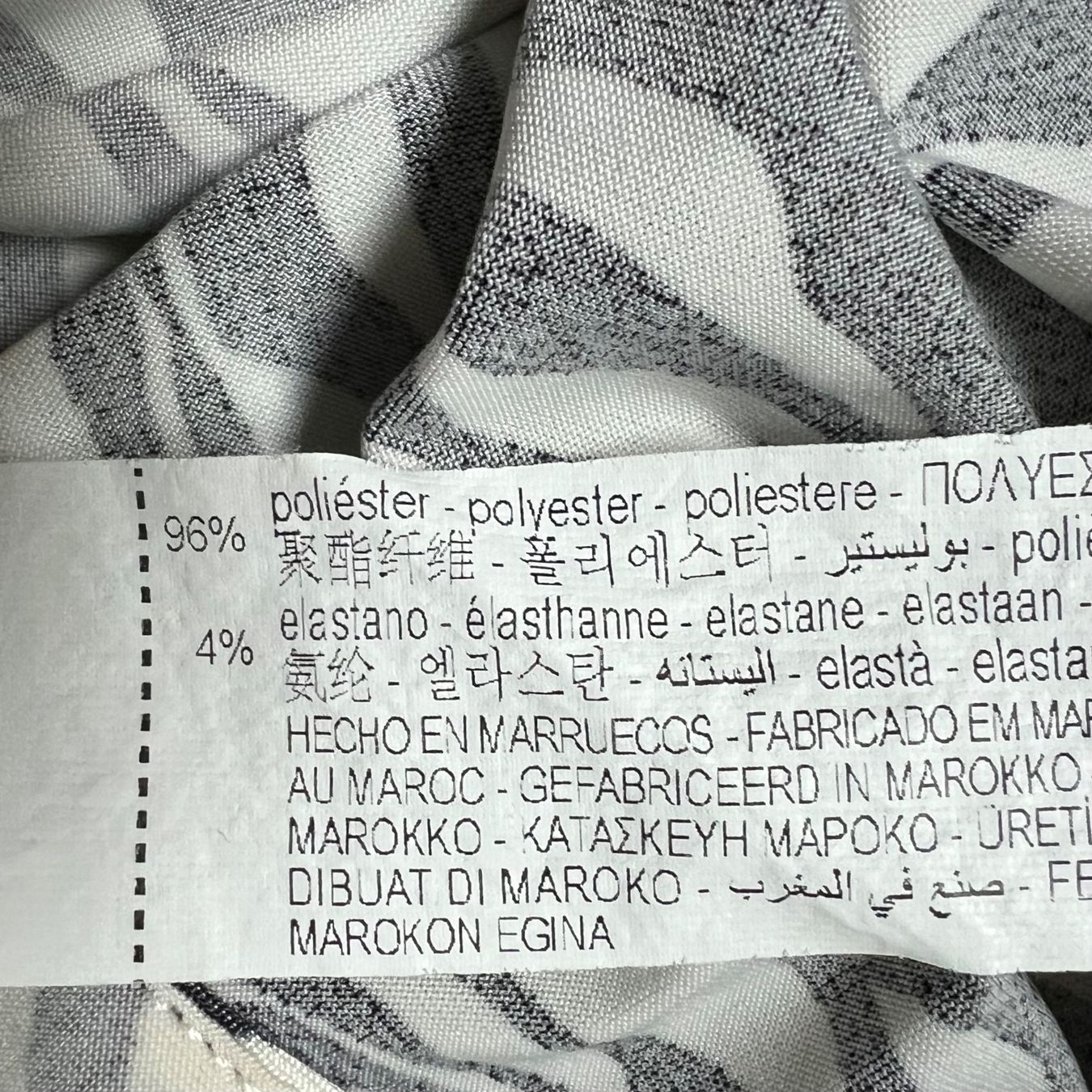 Zara Blusen: gemusterte ZARA Bluse 🖤 – Gebraucht aus Zürich von ClosetQueen 8
