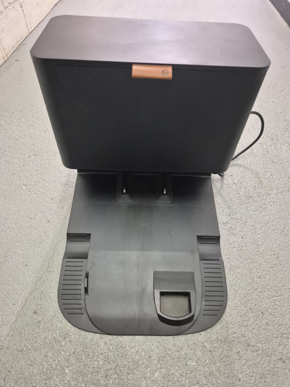 Irobot Caricabatterie: Staubsauger Roboter Ladestation Irobot Roomba – Usato da Domat Ems venduto da tchnesa 4