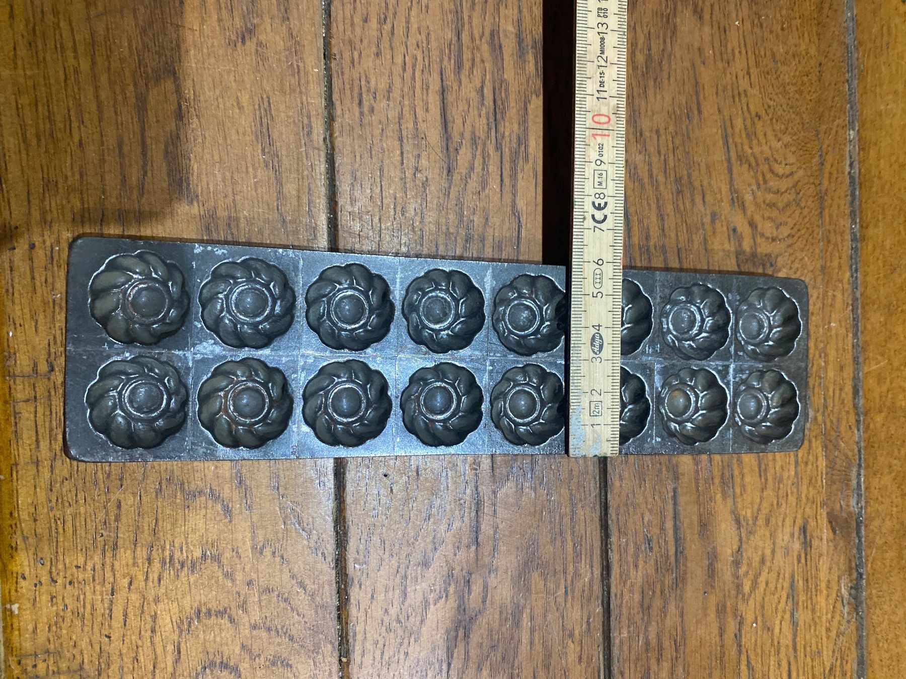 Backformen: Ancien Moule chocolat schokoladenform – Gebraucht aus Lajoux JU von Briard0 1