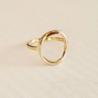 Ring fein minimalistisch 925 Silber gold edgy Kreis 49