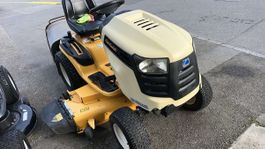 Rasentraktor Cub Cadet Kawasaki 24 PS