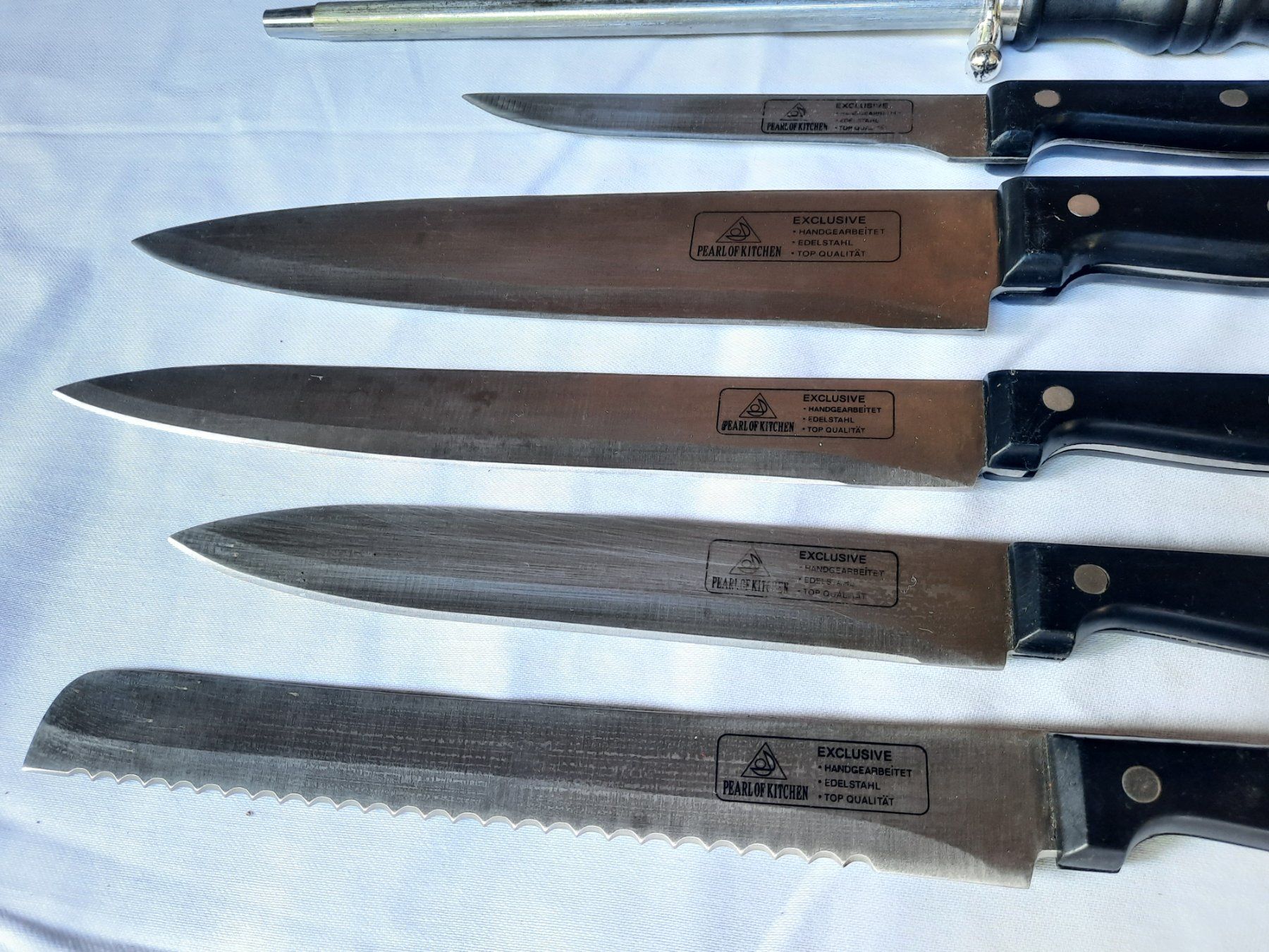 Coltelli da cucina: Verschiedene gute Messer mit Schleifmesser – Usato da Weinfelden venduto da JoeBaer