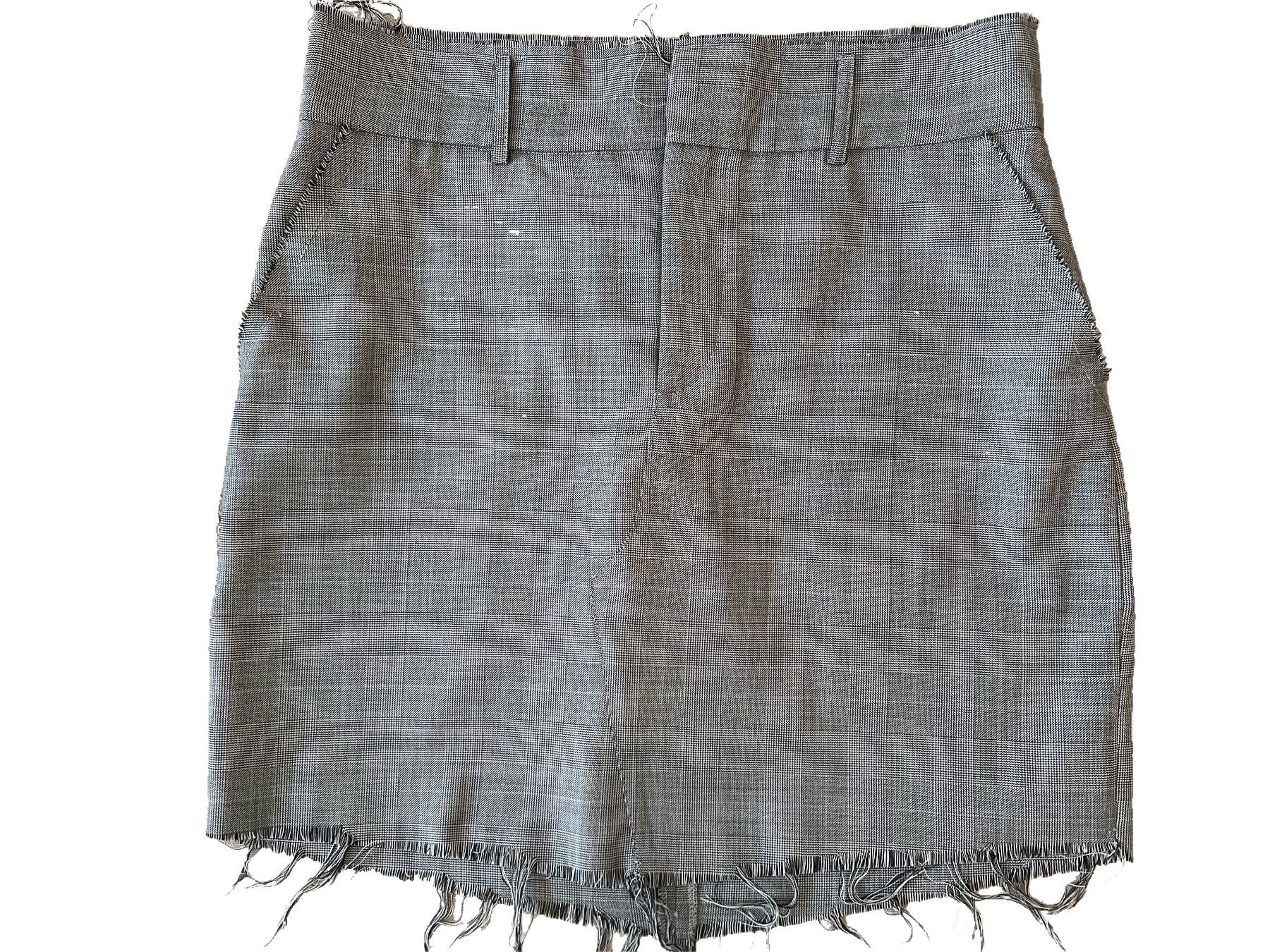 Gonne: Rte Virgin Wool Skirt – Nuovo (secondo la descrizione) da Genève venduto da eppla