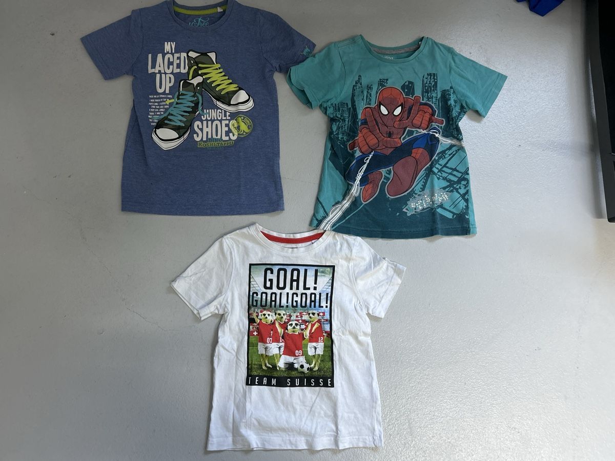 Camicie, T-shirt & Polo: T-Shirt Gr 116 – Usato da Lostorf venduto da Venice16