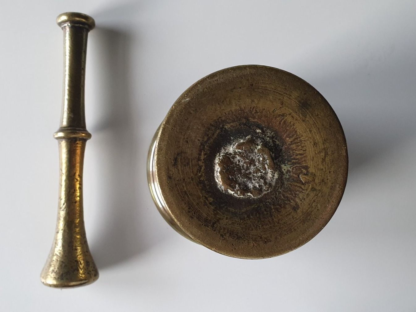 Altro per cucinare: Mortier ancien avec son pilon – Usato da Echandens venduto da annegug 2