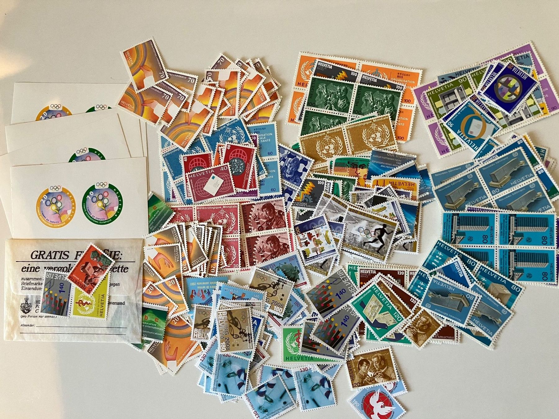 Tous les timbres: Postrfische Aemter Marken Nominalwert Fr. 300.00 – D'occasion à Baar par Ramona10